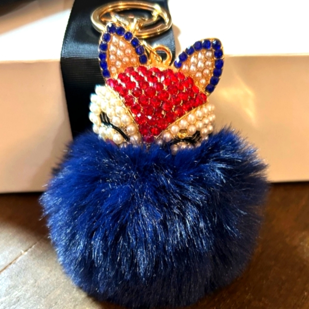 Elegant Blue Fox Keychain with 🔵 Red and Gold Accents